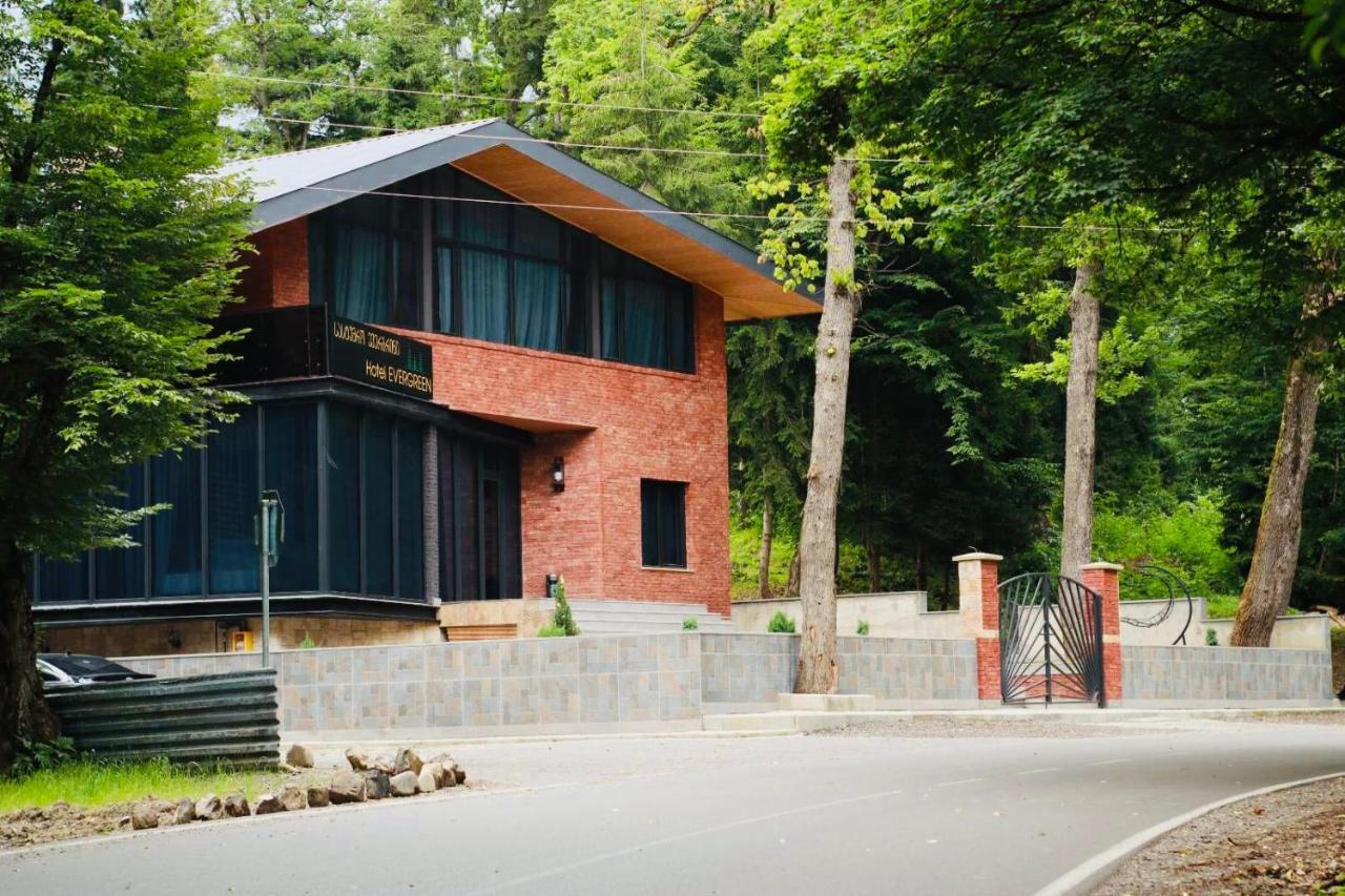 Hotel Evergreen Bordschomi Exterior foto