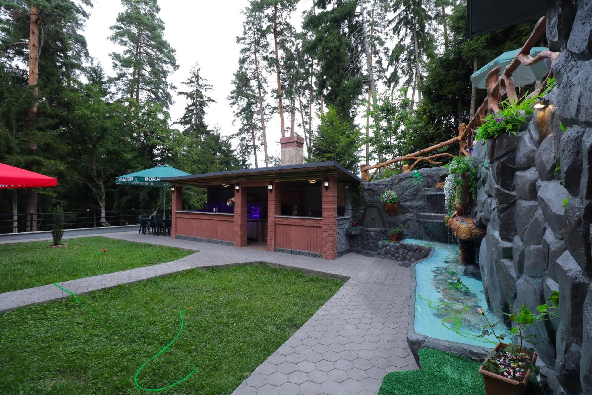 Hotel Evergreen Bordschomi Exterior foto